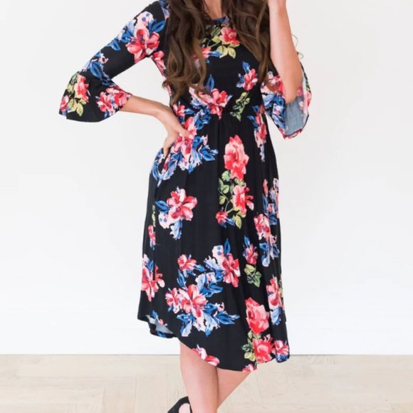 Neesee's Dresses Black and Pink Floral Midi Dress - Picture 4 of 5